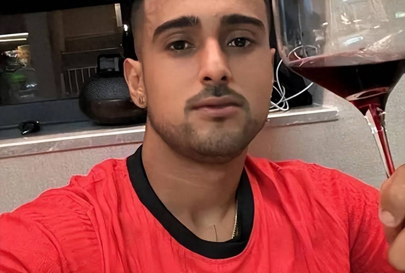 良机, 会市场网站, 个赛季