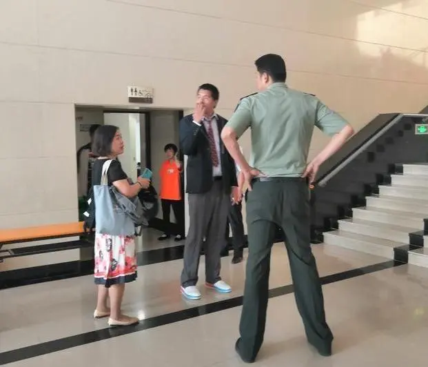 易建联, 的关系 易建联, 的关系